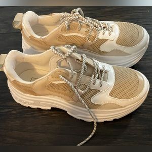 *****New*****Topshop Wedge Sneakers